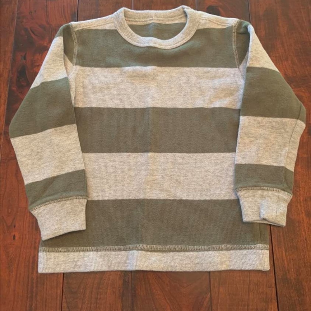 Boy's Long Sleeve Sweater, Size 5